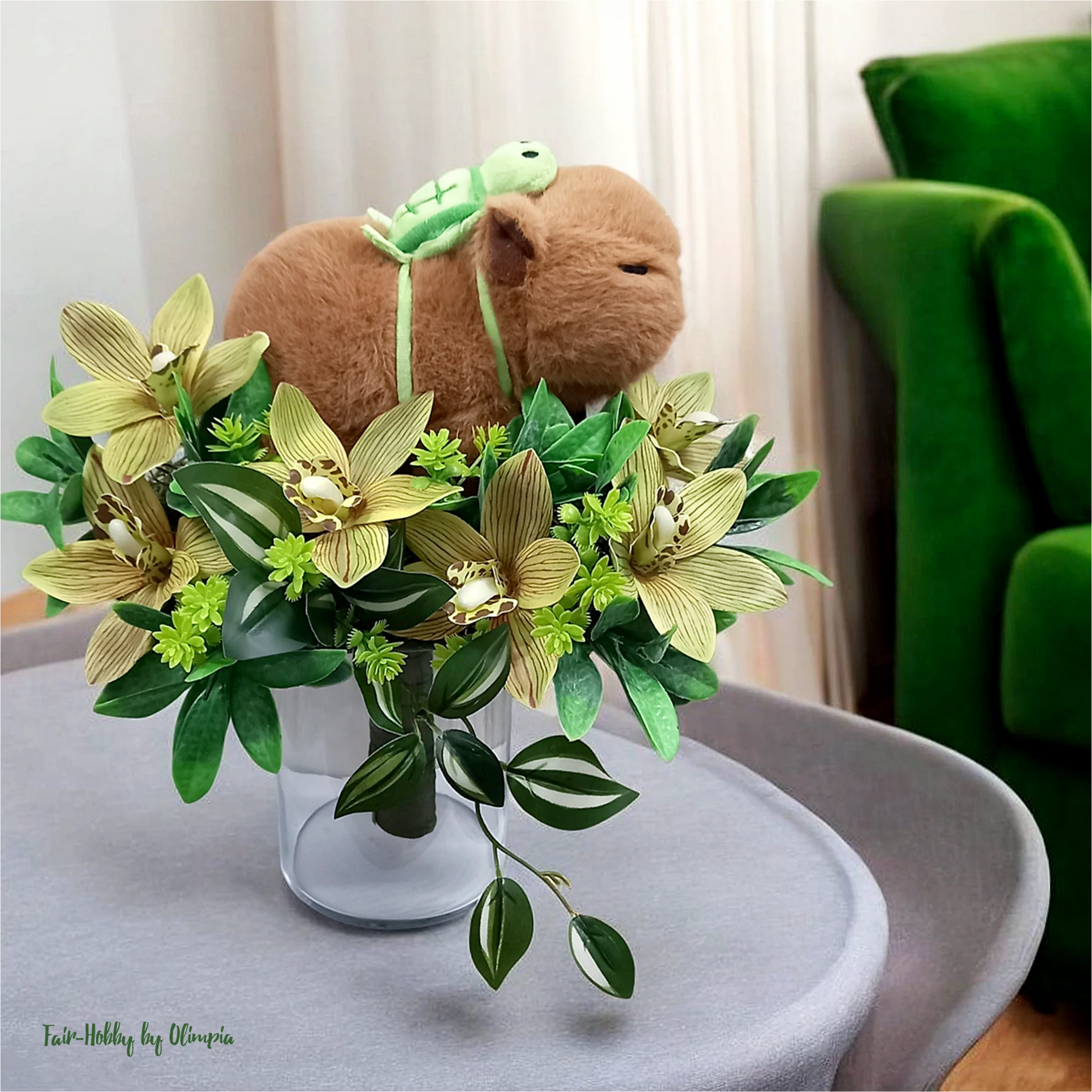 Ballagási csokor capybara plüss figurával 
